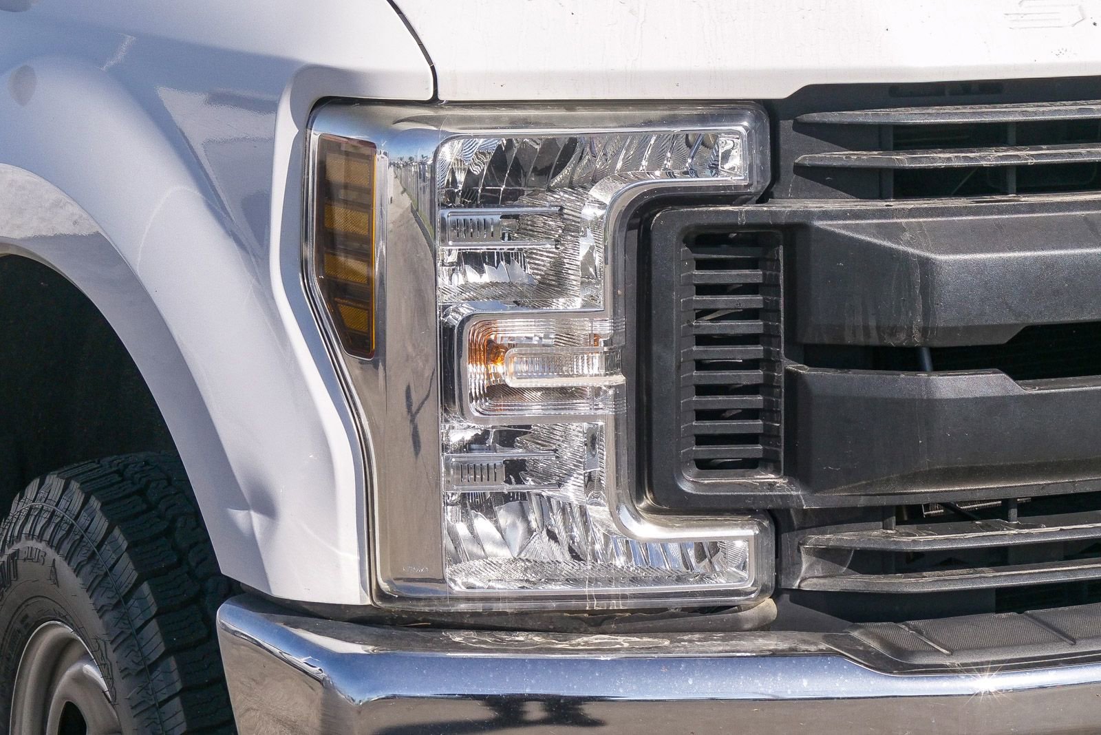 Used 2018 Ford F350 XL AWD/4WD image 4