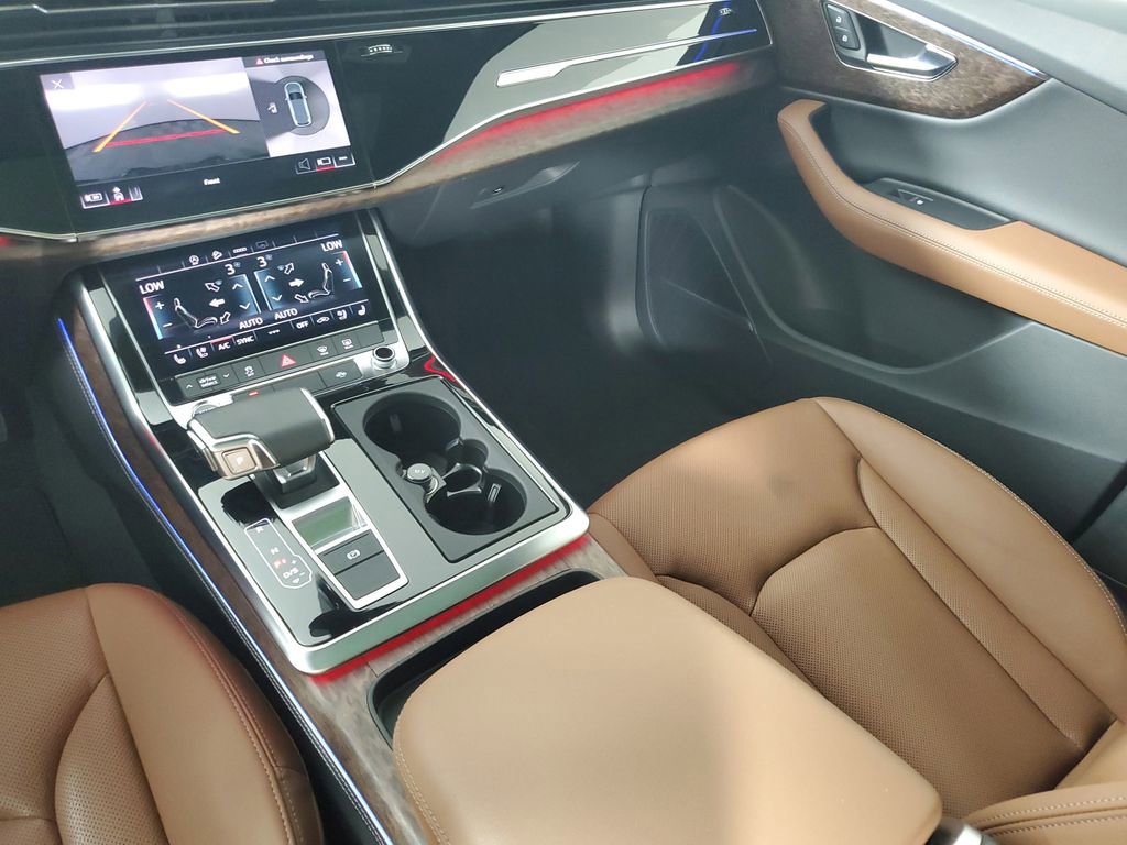 Used 2025 Audi Q7 3.0T Premium Plus image 16