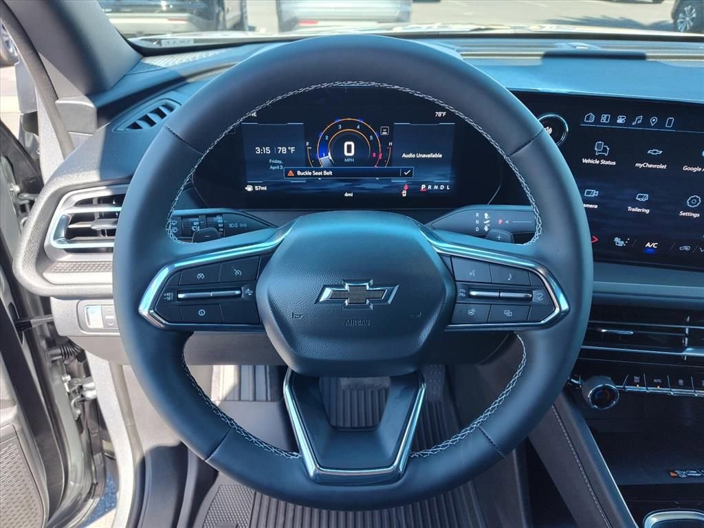 New 2026 Chevrolet Traverse LT w/ Midnight/Sport Edition FWD image 10