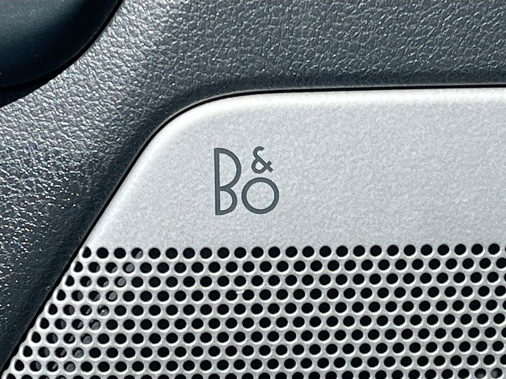 Used 2024 Ford F150 Lariat w/ FX4 Off-Road Package image 19