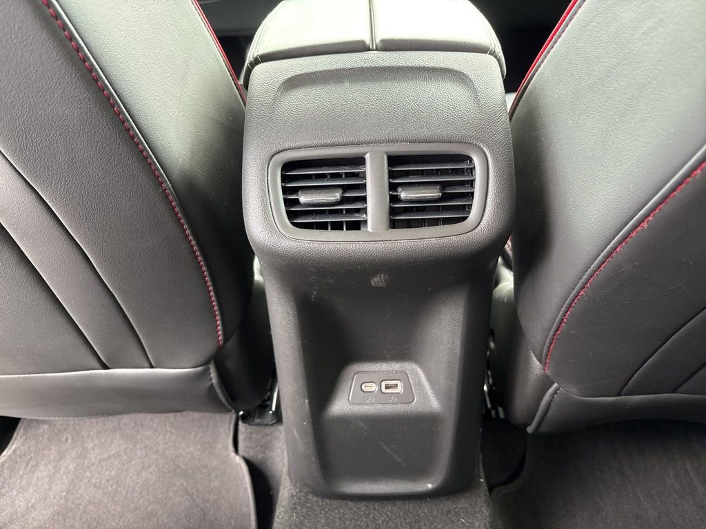 Used 2023 Buick Envision Essence w/ Sport Touring Package AWD/4WD image 26