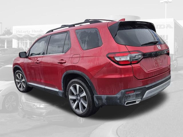 Certified 2024 Honda Pilot Touring image 4