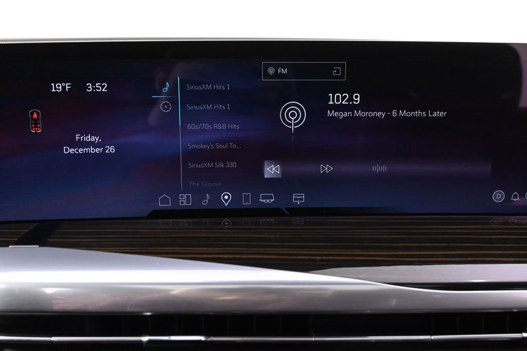 Certified 2025 Cadillac Escalade Premium Luxury image 29