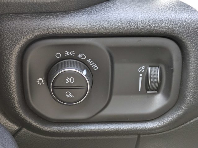 New 2026 RAM 2500 Tradesman AWD/4WD image 23