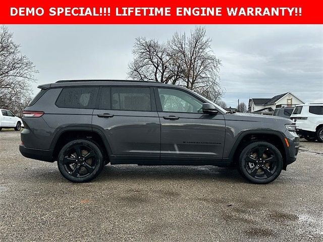 New 2025 Jeep Grand Cherokee L Limited w/ Black Appearance Package image 8