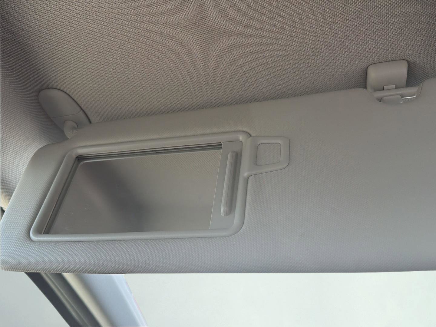 Used 2025 Hyundai Tucson SE image 18