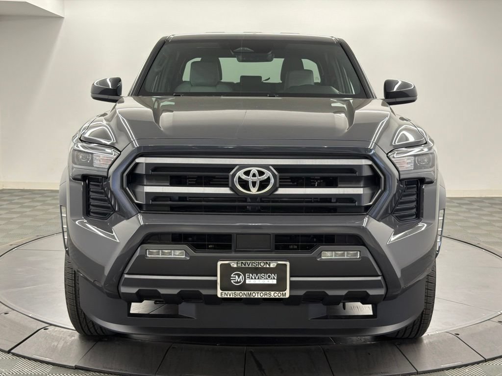 Used 2026 Toyota Tacoma SR5 AWD/4WD image 6