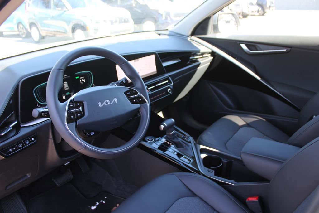 New 2026 Kia Niro EX FWD image 22