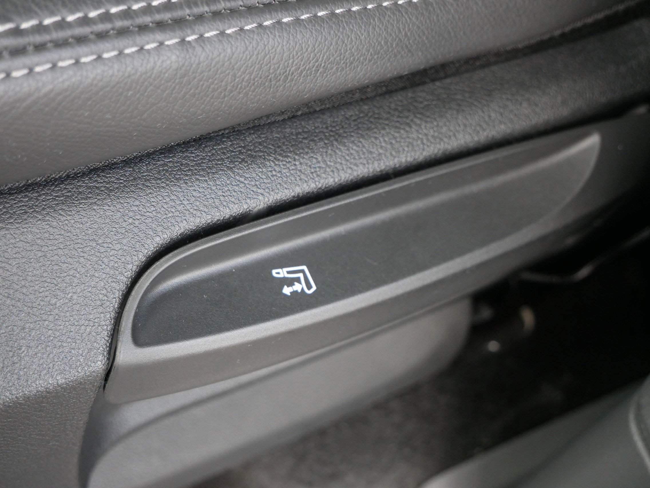 New 2026 INEOS Grenadier image 19