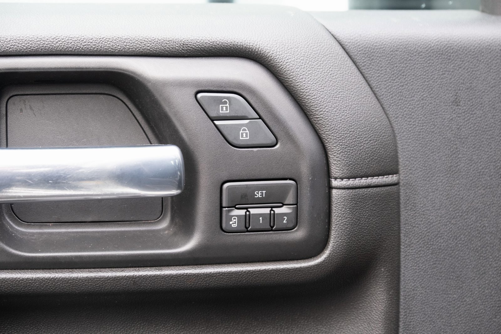 Used 2020 Chevrolet Silverado 3500 LTZ w/ LTZ Premium Package image 19