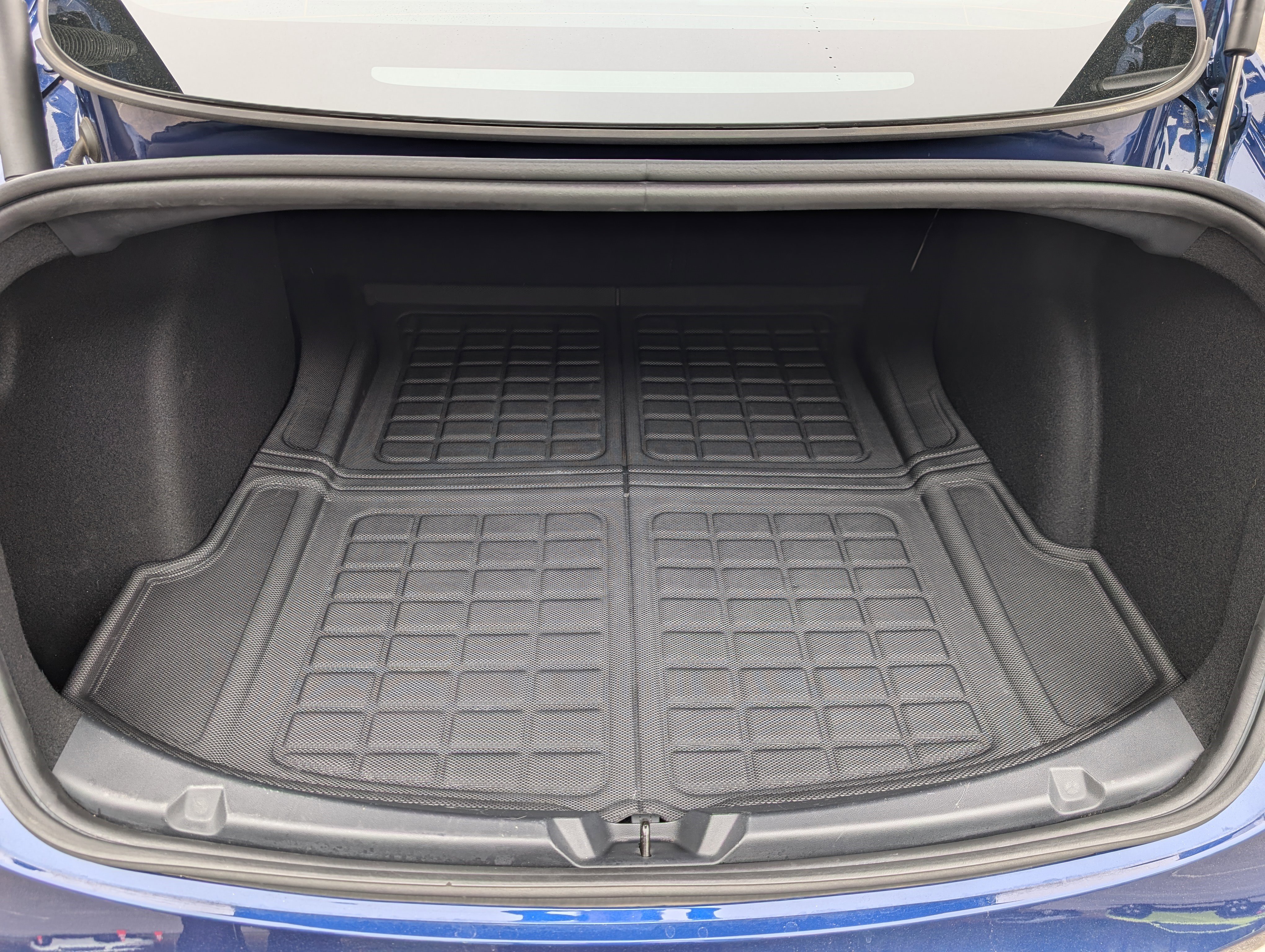 Used 2023 Tesla Model 3 Standard Range RWD image 19