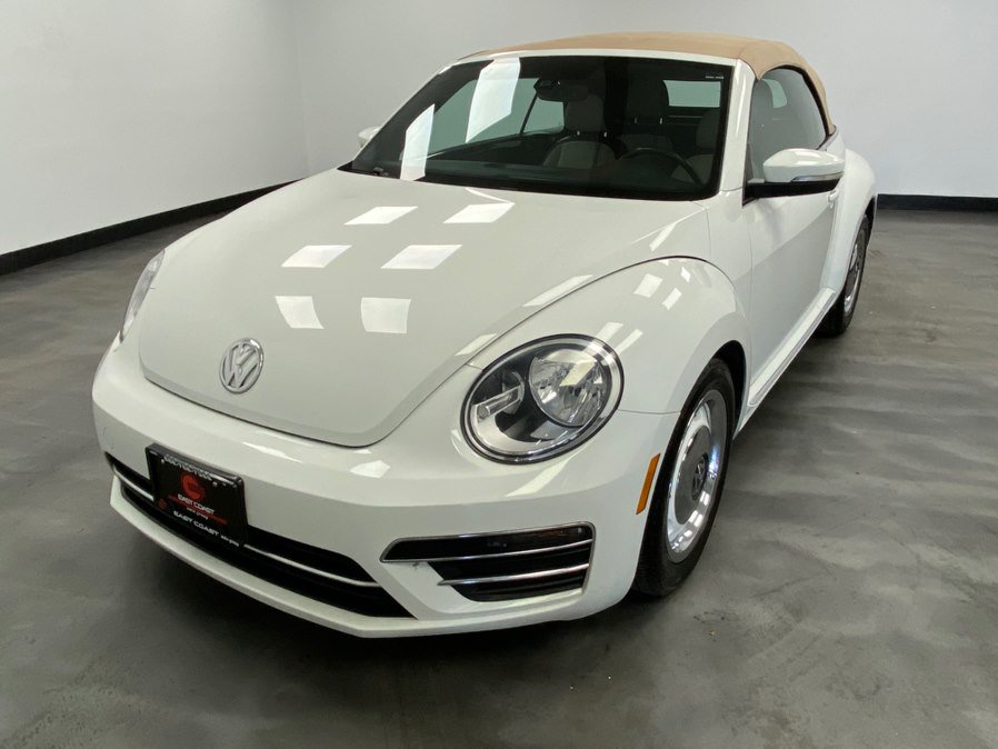Used 2018 Volkswagen Beetle 2.0T Coast FWD image 11