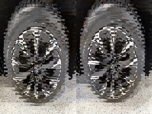 Certified 2025 MAZDA CX-90 Plug-In Hybrid w/ Premium Plus image 10