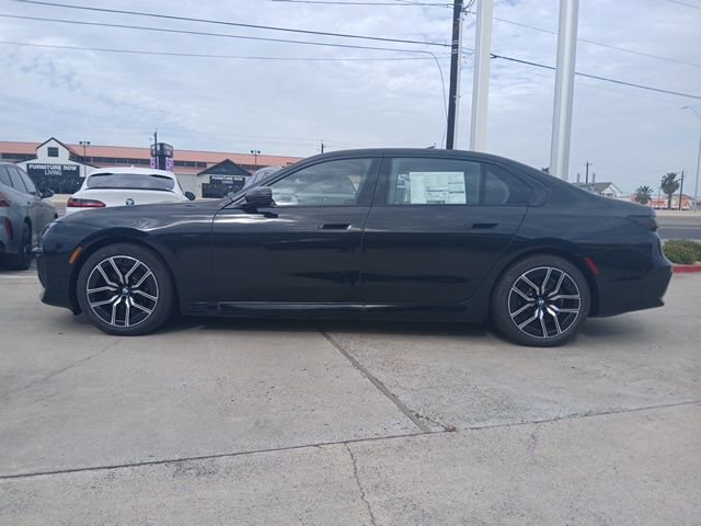 New 2025 BMW i7 xDrive60 AWD/4WD image 6