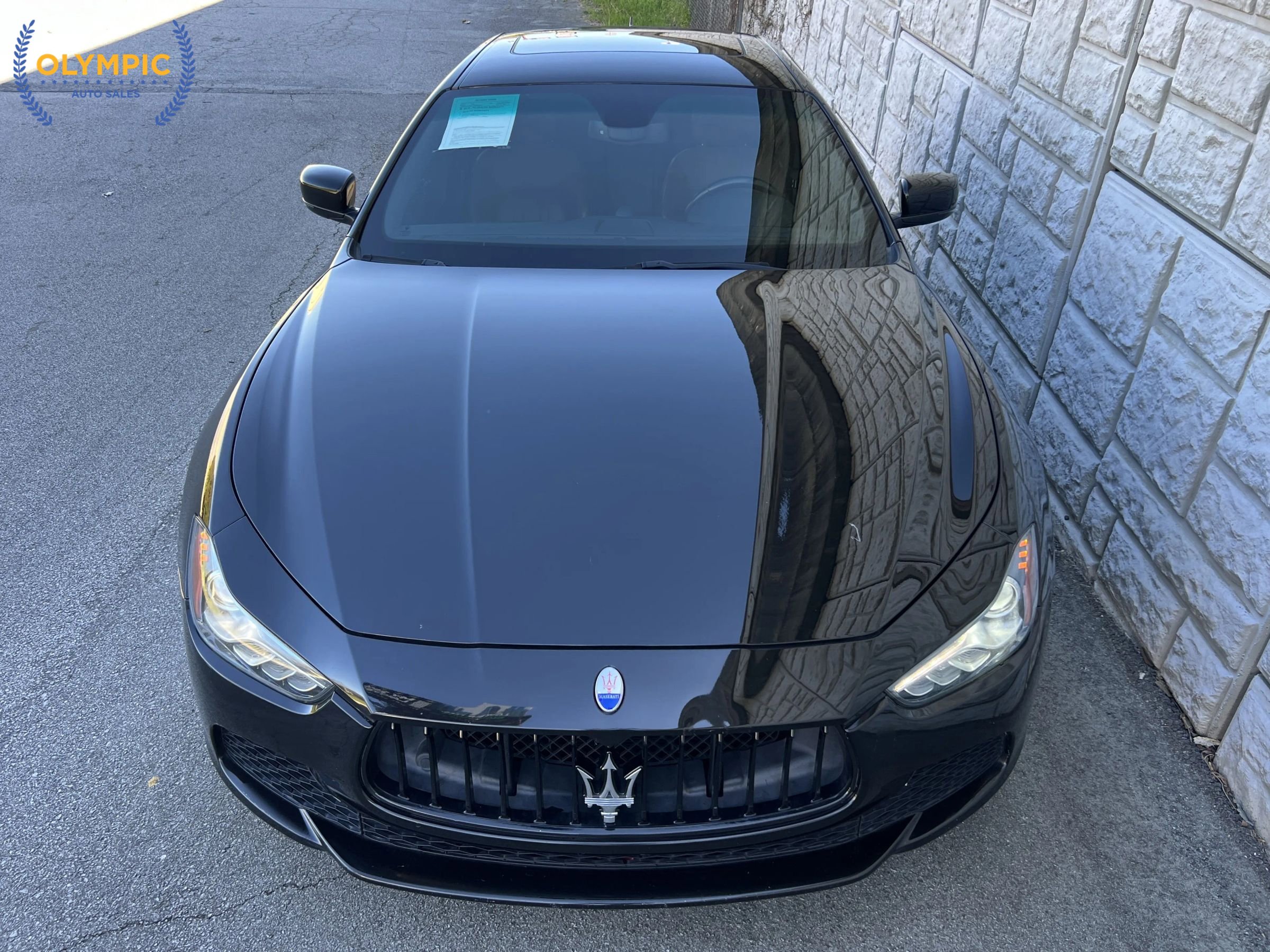 Used 2015 Maserati Ghibli image 2
