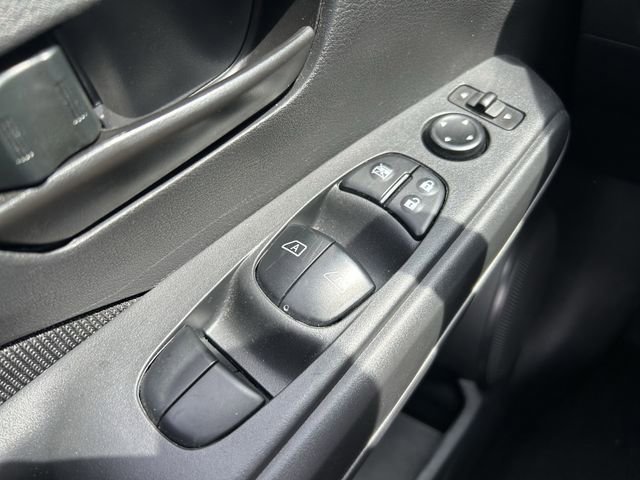 Used 2025 Nissan Kicks Play S FWD image 25