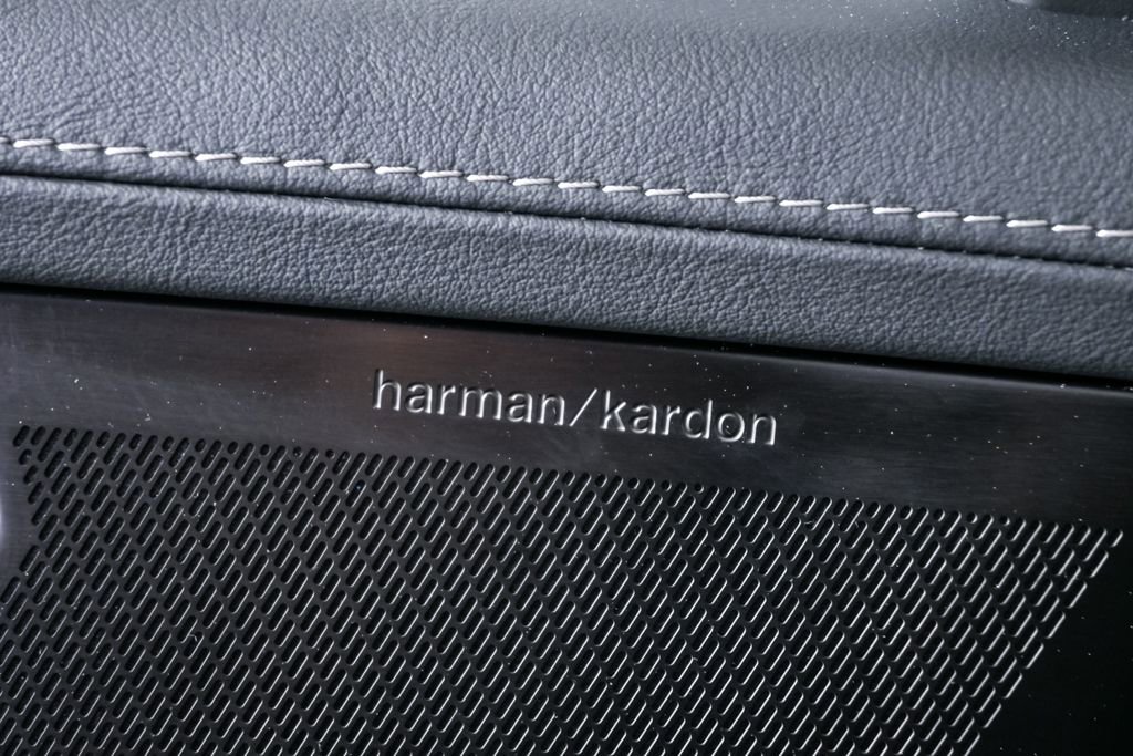 Certified 2026 Volvo XC90 B6 Plus w/ Protection Package Premier image 9