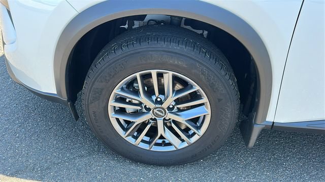 Certified 2024 Nissan Rogue S AWD/4WD image 8