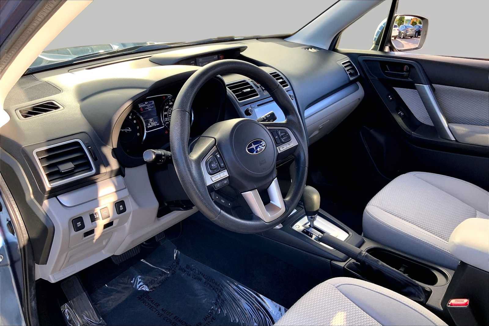 Used 2017 Subaru Forester 2.5i Premium AWD/4WD image 14