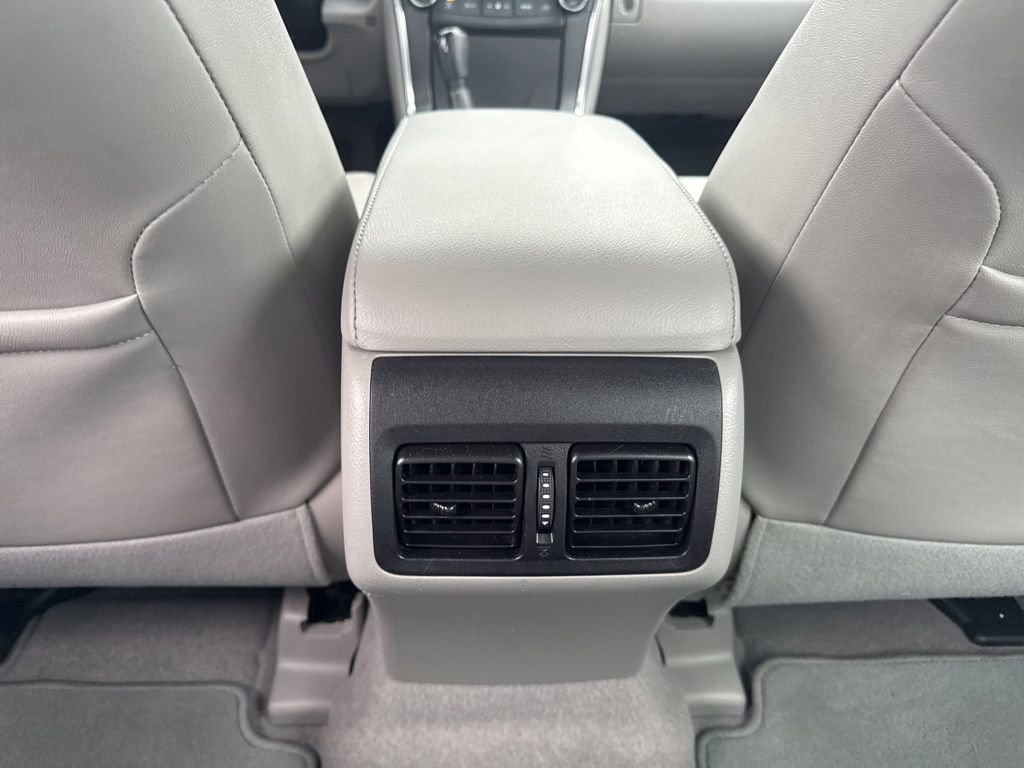 Used 2017 Toyota Camry XLE image 21