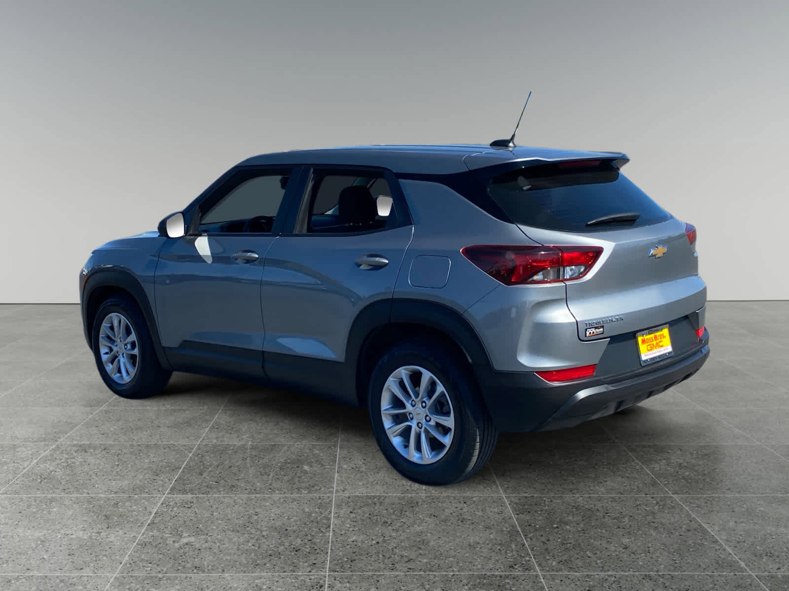 Used 2024 Chevrolet TrailBlazer LS image 3