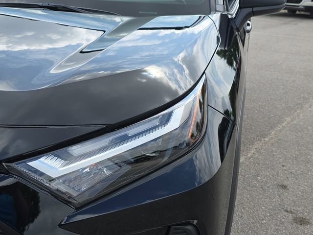 Used 2025 Toyota RAV4 LE image 30