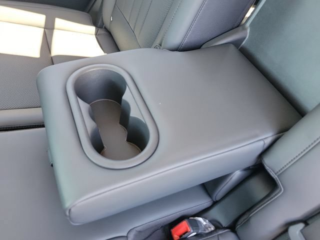 New 2027 Hyundai Santa Fe SEL FWD image 23