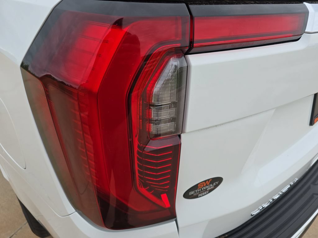New 2026 GMC Yukon Elevation w/ Elevation Premium Package AWD/4WD image 35