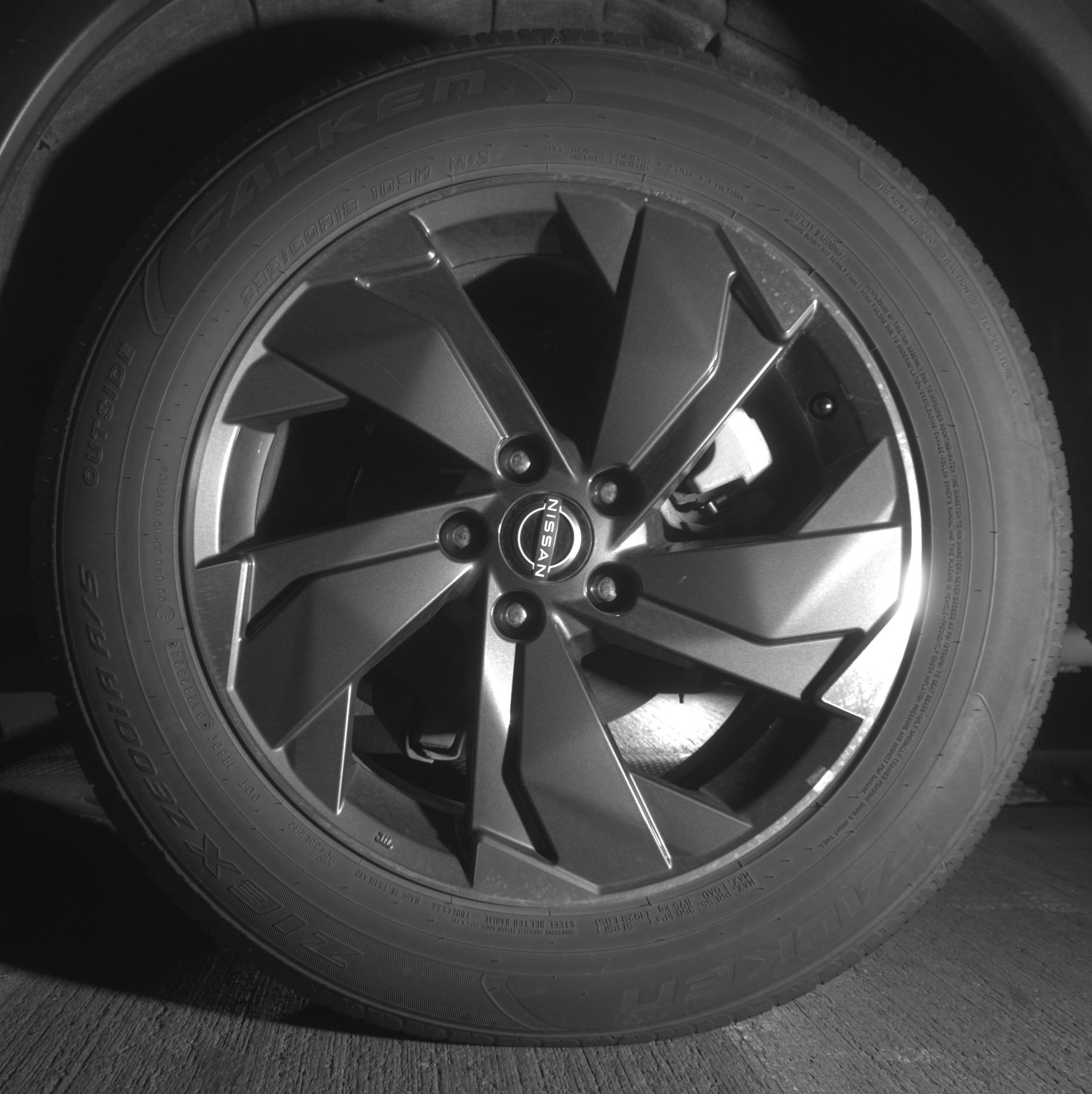 Used 2025 Nissan Rogue SV image 13