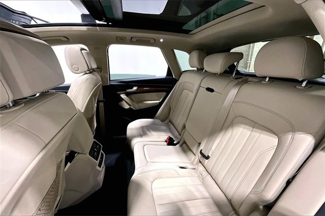 Used 2021 Audi Q5 2.0T Premium image 27