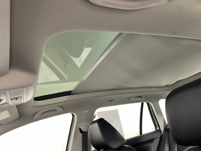 Used 2011 Volkswagen Jetta TDI FWD image 15