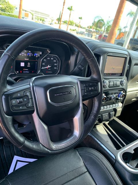 Used 2020 GMC Sierra 1500 Denali w/ Denali Ultimate Package AWD/4WD image 22
