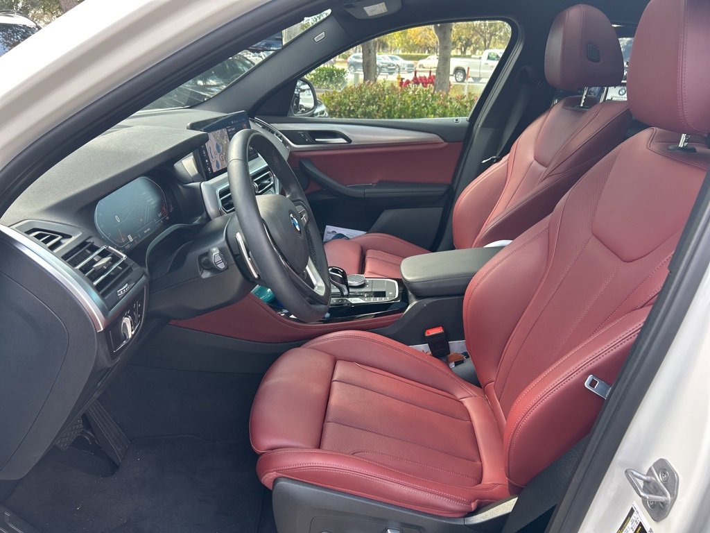 Certified 2023 BMW X4 xDrive30i w/ Premium Package image 19