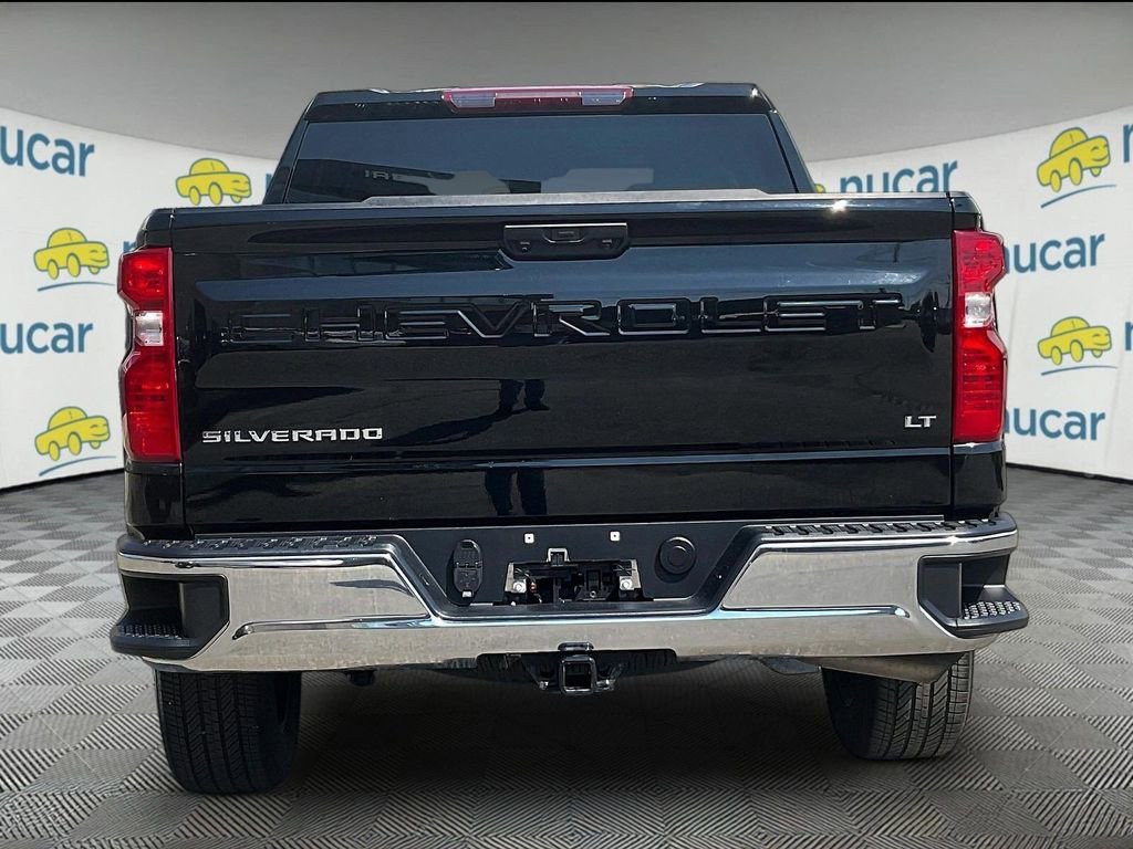 Used 2024 Chevrolet Silverado 1500 LT AWD/4WD image 5