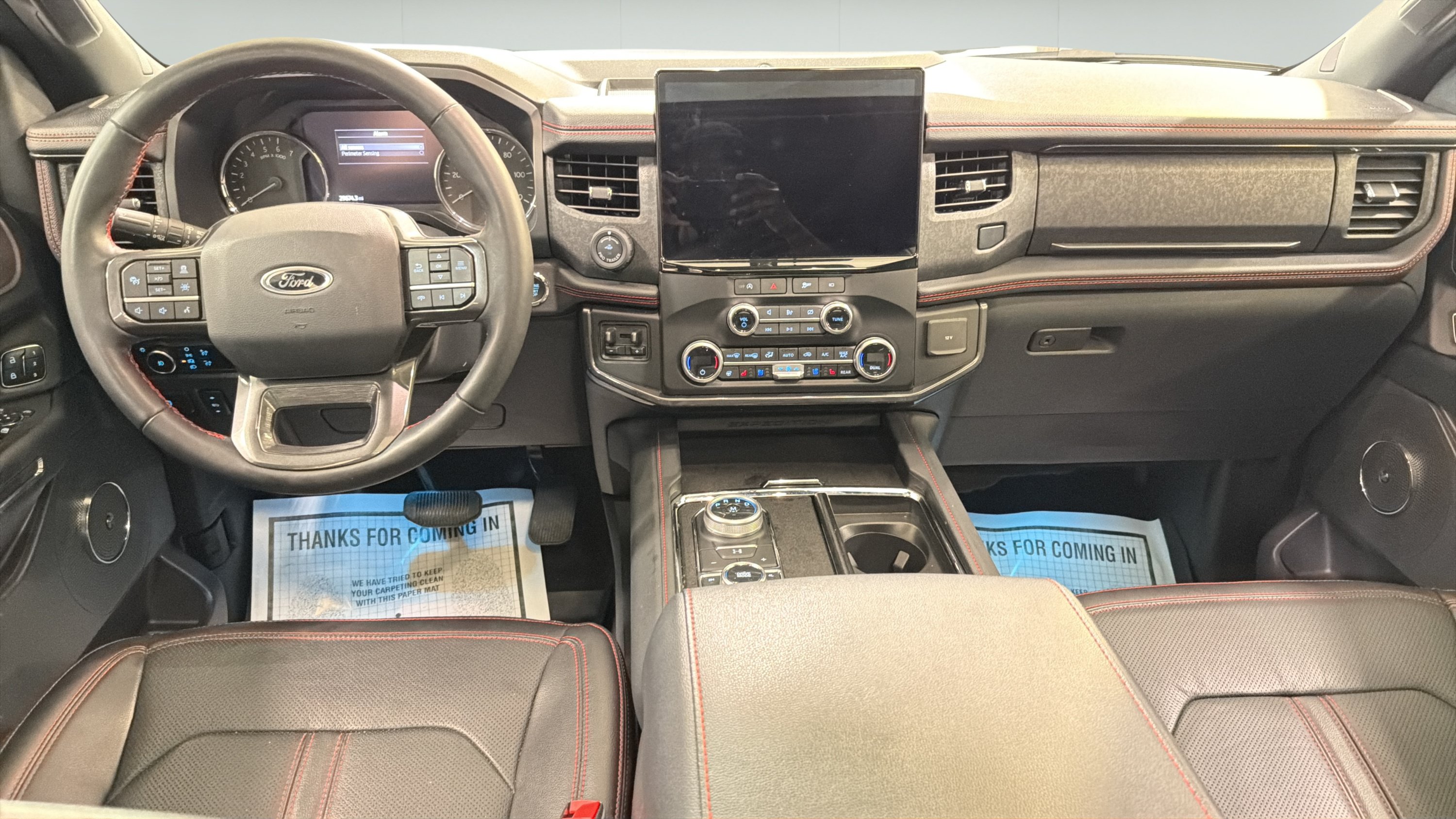 Used 2023 Ford Expedition Limited AWD/4WD image 19