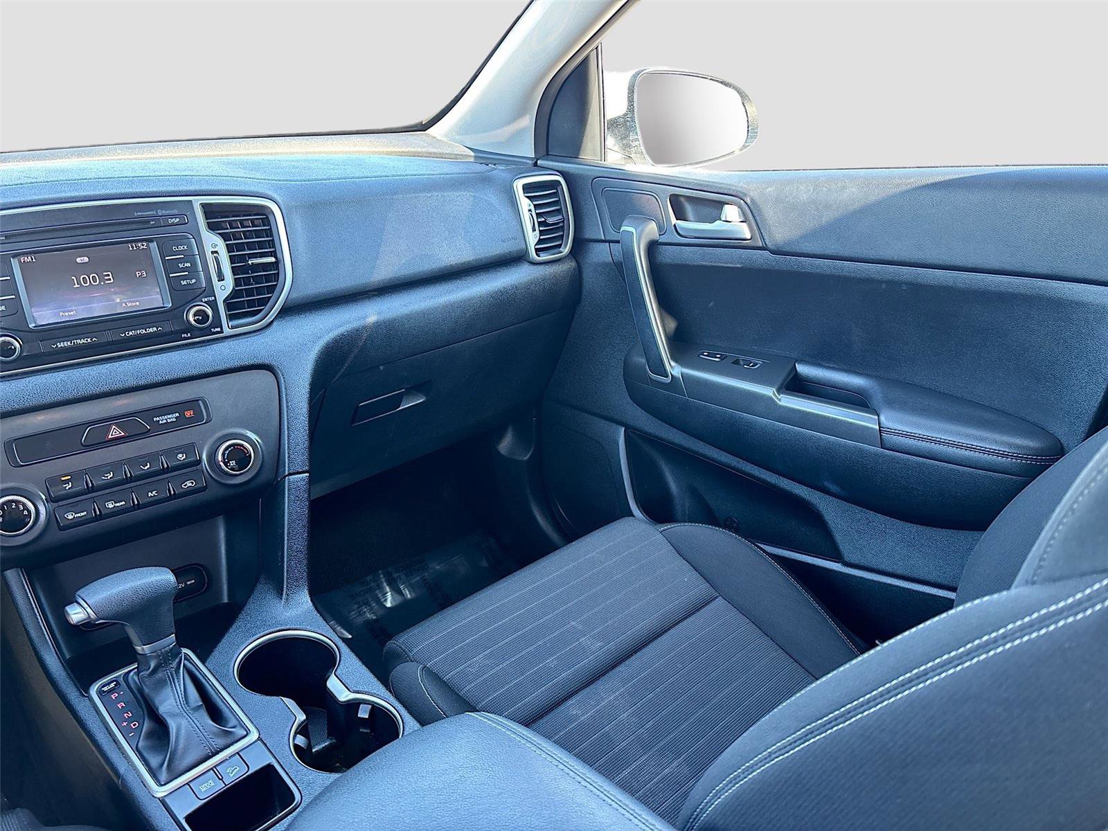 Used 2018 Kia Sportage LX image 23