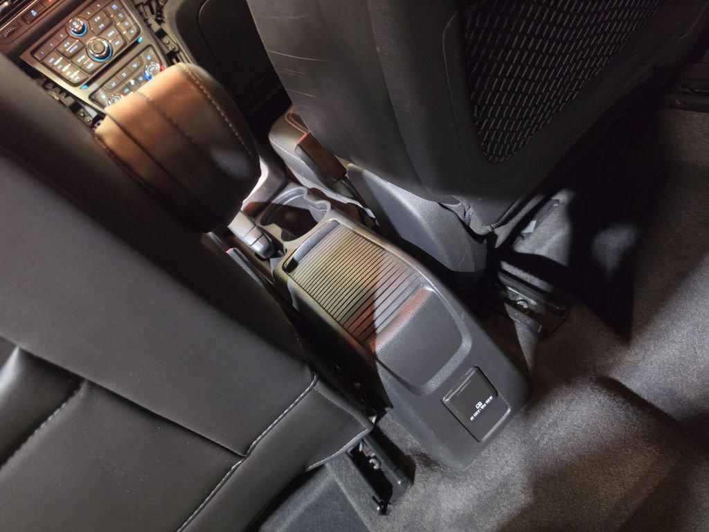 Used 2015 Buick Encore Leather AWD/4WD image 22