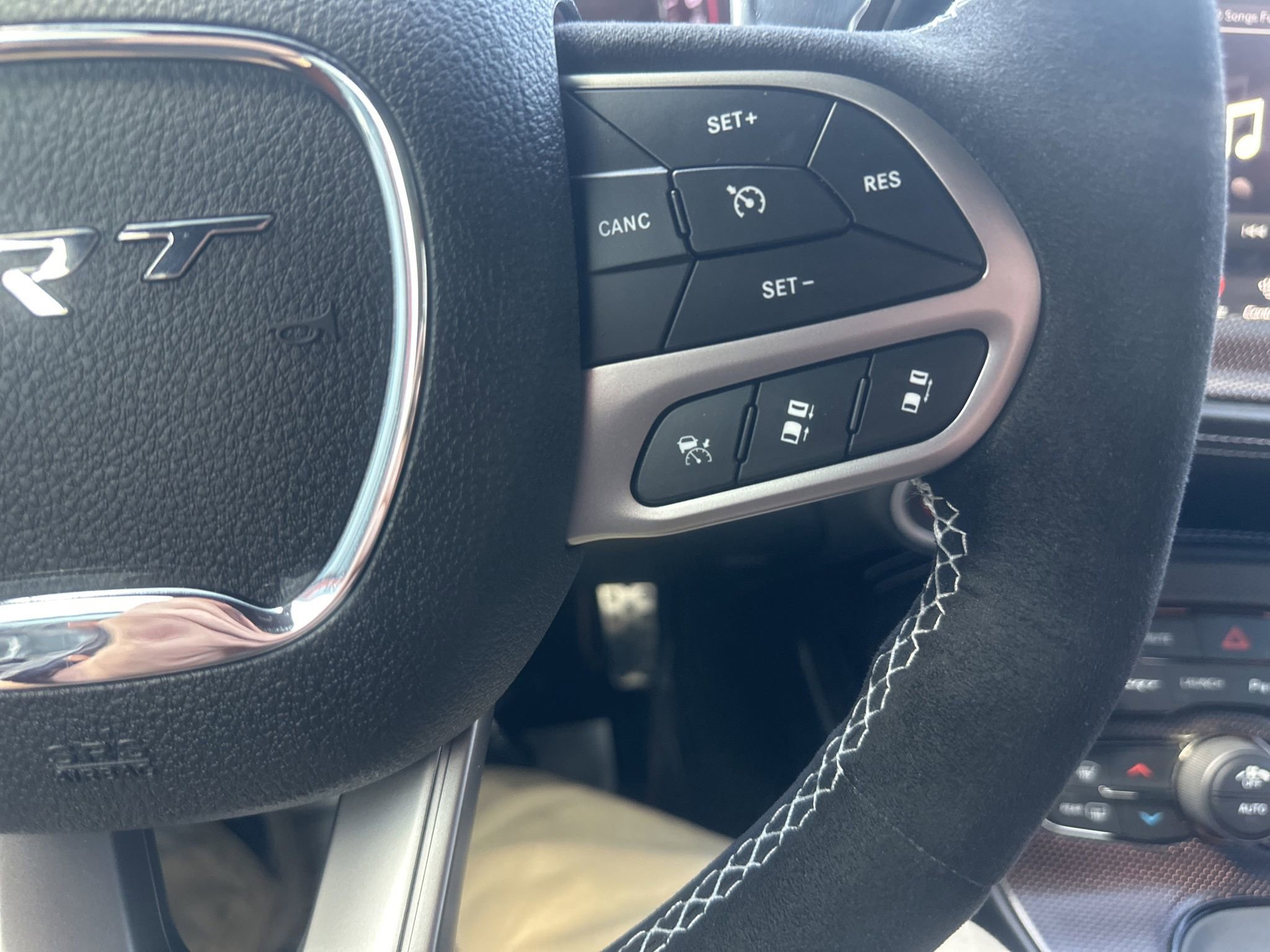 Used 2023 Dodge Challenger SRT Hellcat image 26