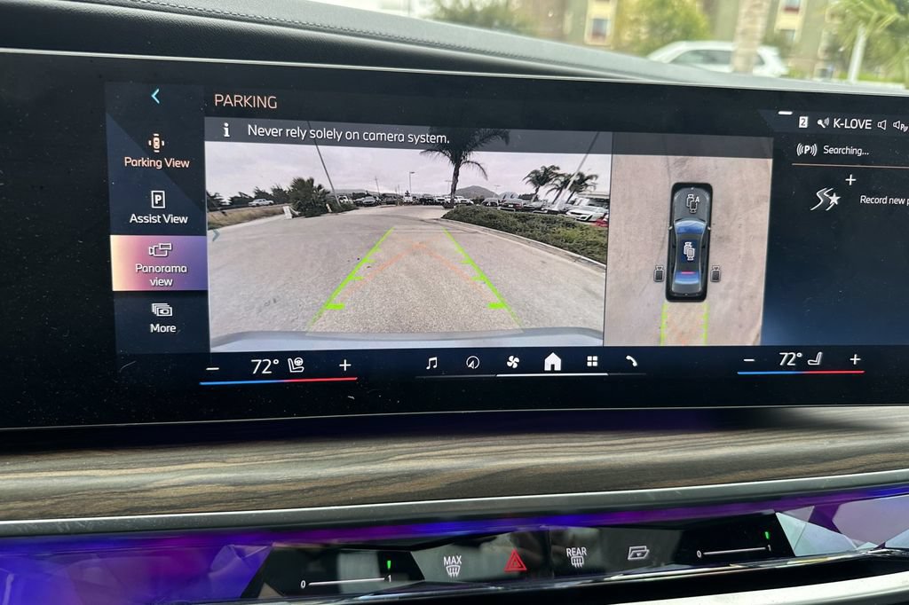 Used 2023 BMW i7 xDrive60 AWD/4WD image 22