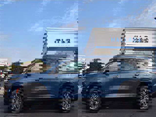 New 2026 Chevrolet Traverse LT image 8