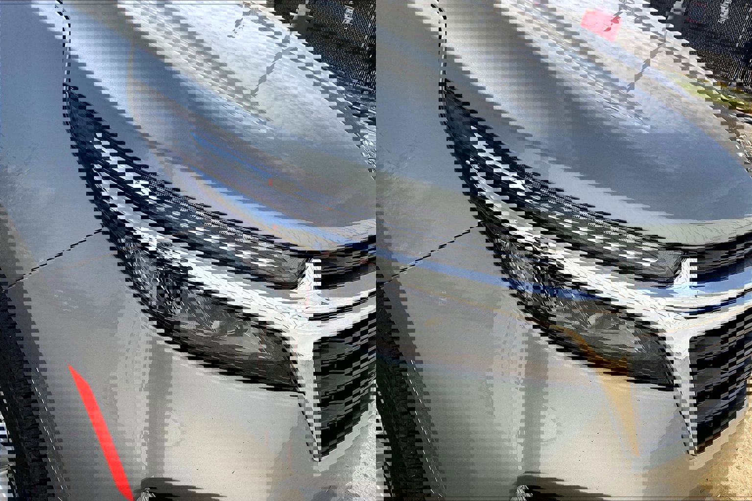 Used 2023 Chevrolet Equinox LT w/ Driver Convenience Package image 32