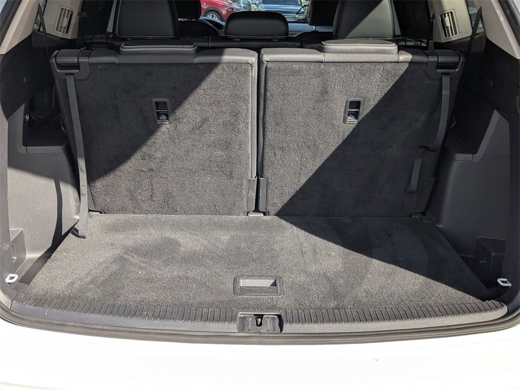 Used 2025 Volkswagen Atlas SE image 7