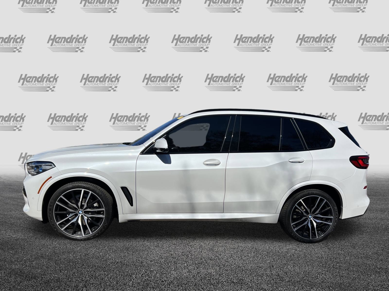 Certified 2022 BMW X5 sDrive40i w/ M Sport Package image 7