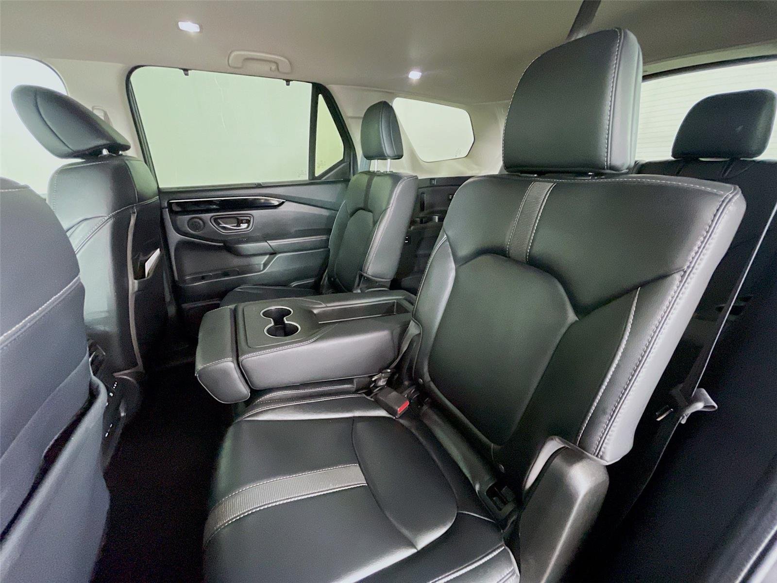 Used 2024 Honda Pilot EX-L image 28