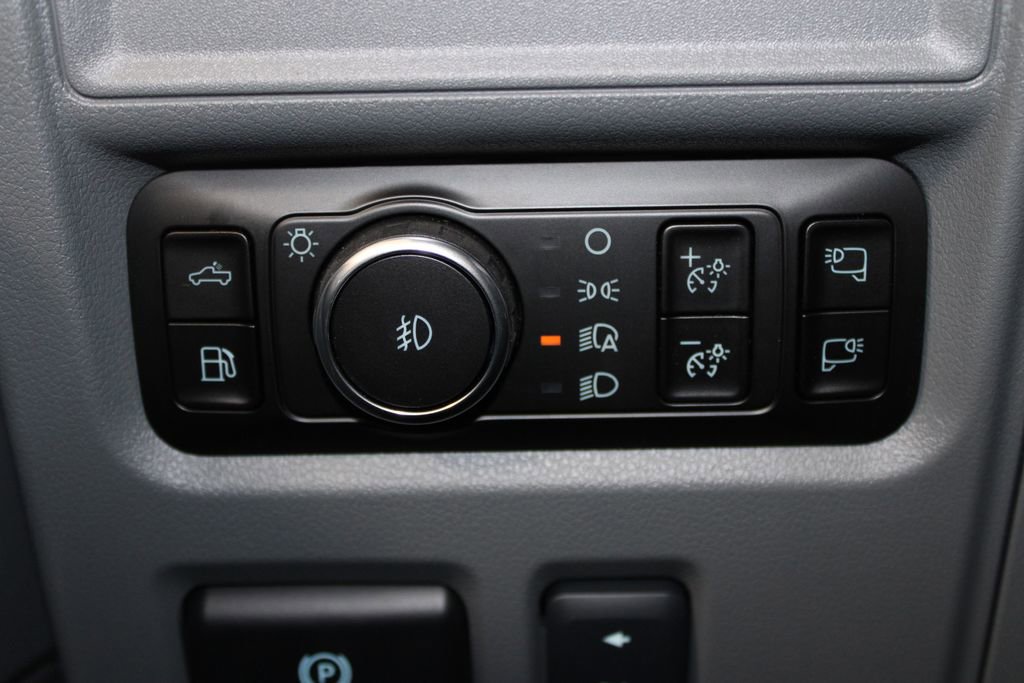 New 2025 Ford F150 Lariat w/ Equipment Group 501A Mid image 39