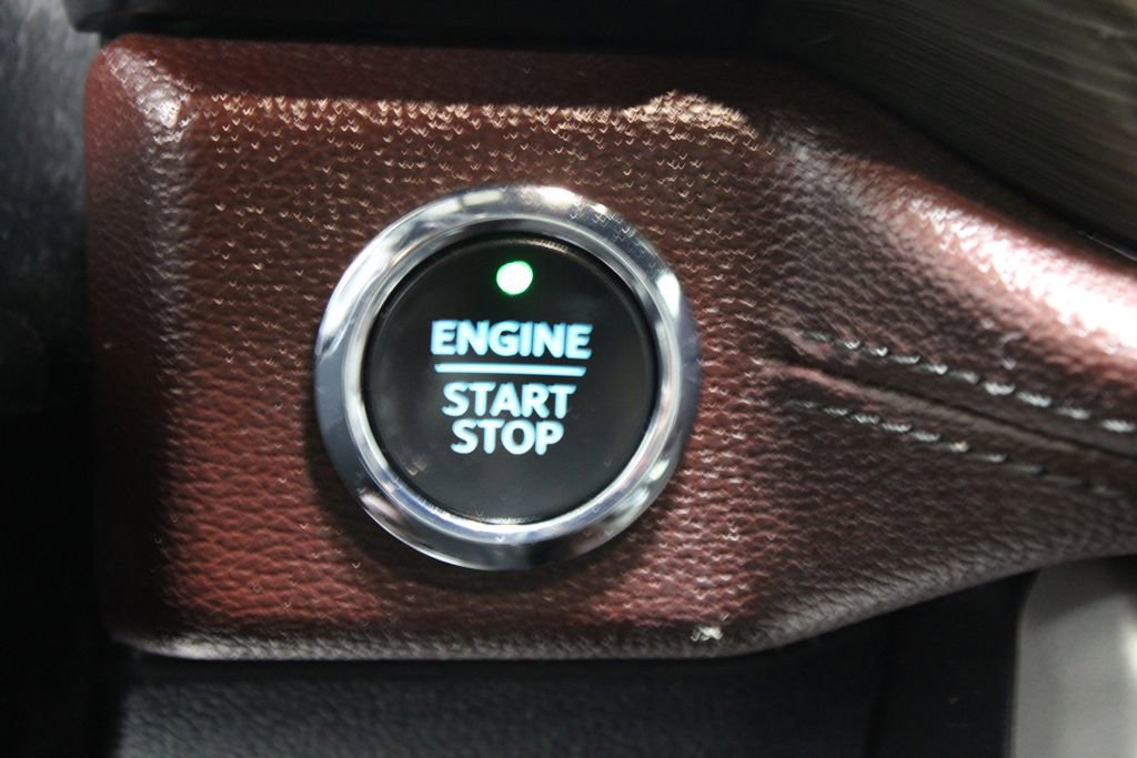 Used 2022 Ford Expedition Max Limited image 45