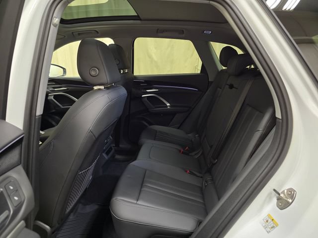 Certified 2025 Audi Q5 Premium Plus w/ Premium Plus AWD/4WD image 27