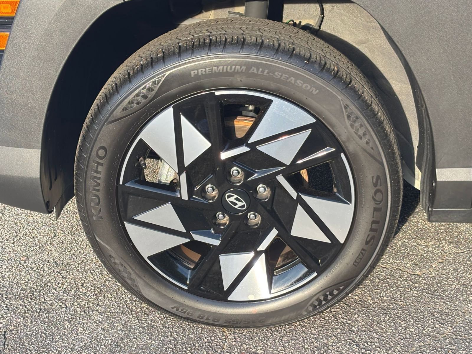 Used 2025 Hyundai Kona SEL image 31