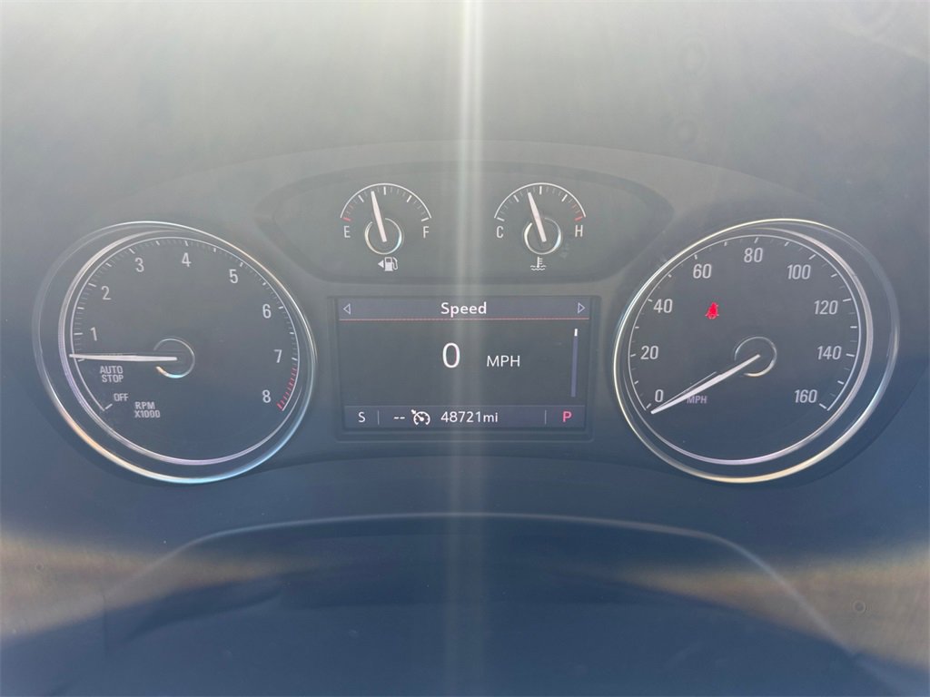 Used 2022 Buick Enclave Essence image 24