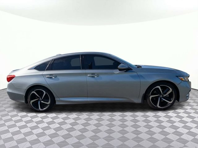 Used 2019 Honda Accord Sport image 2